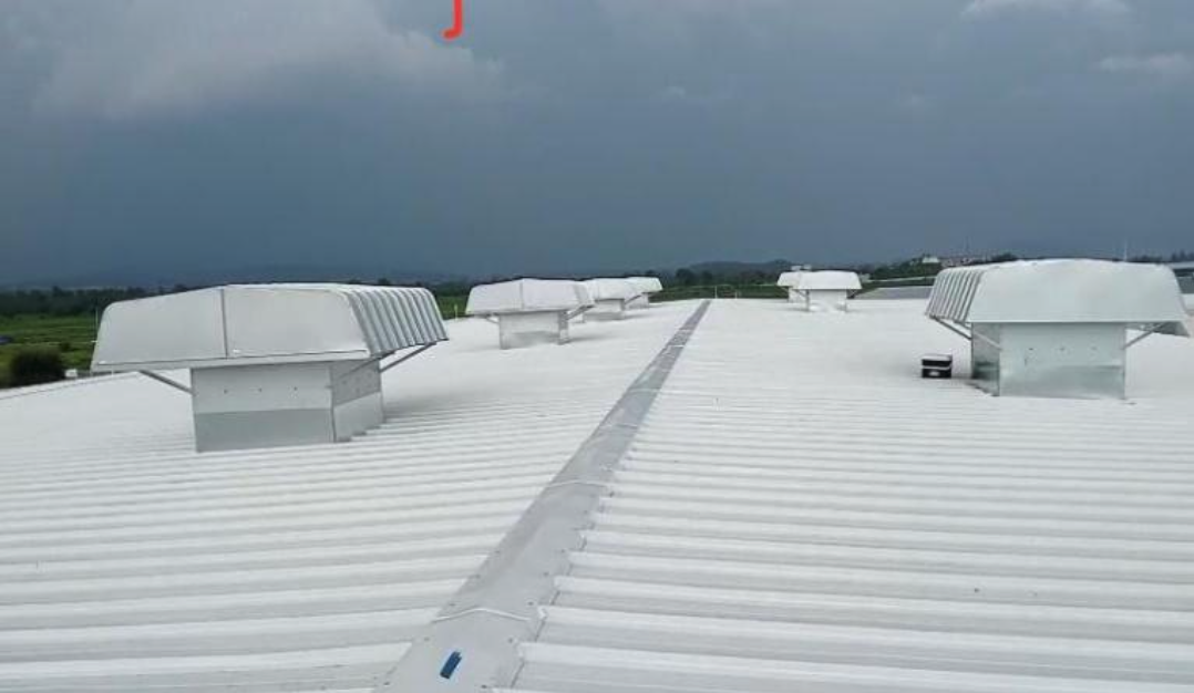 Instalación HVAC y extracción en planta industrial aeroespacial